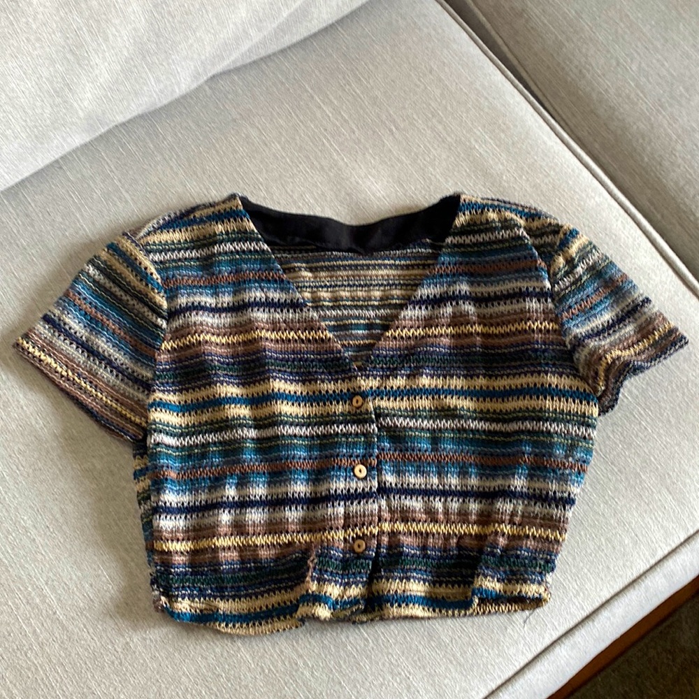 ALT INDIE CROPPED KNITTED SHIRT (SLIGHTLY USED)